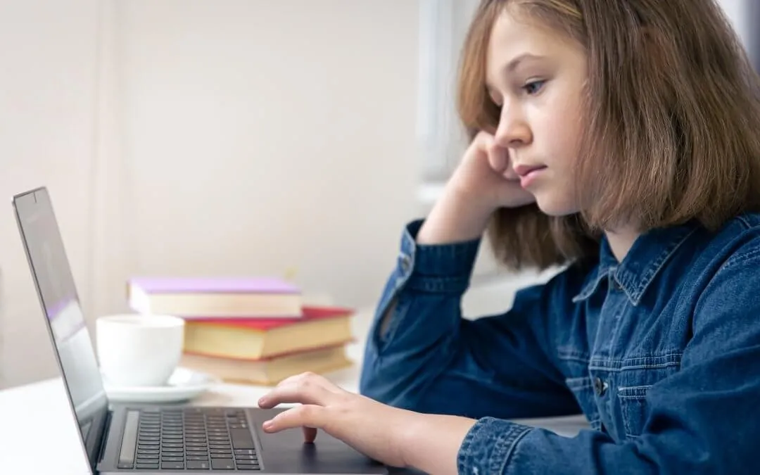 La educación en línea beneficia a los preadolescentes de formas inesperadas